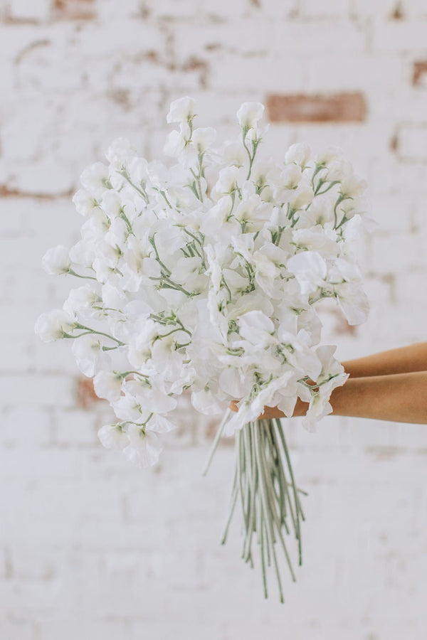 Artificial sweet pea stem spray in white, single stem